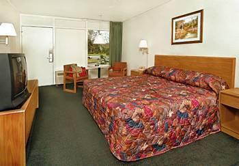 Motel 6 Columbia - University Of South Carolina Esterno foto
